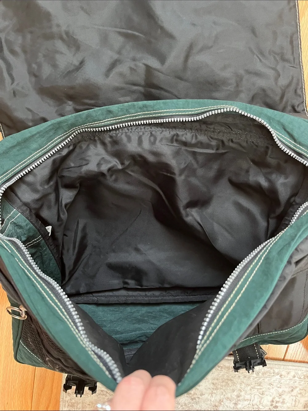 Kipling expandable messenger bag, forest green